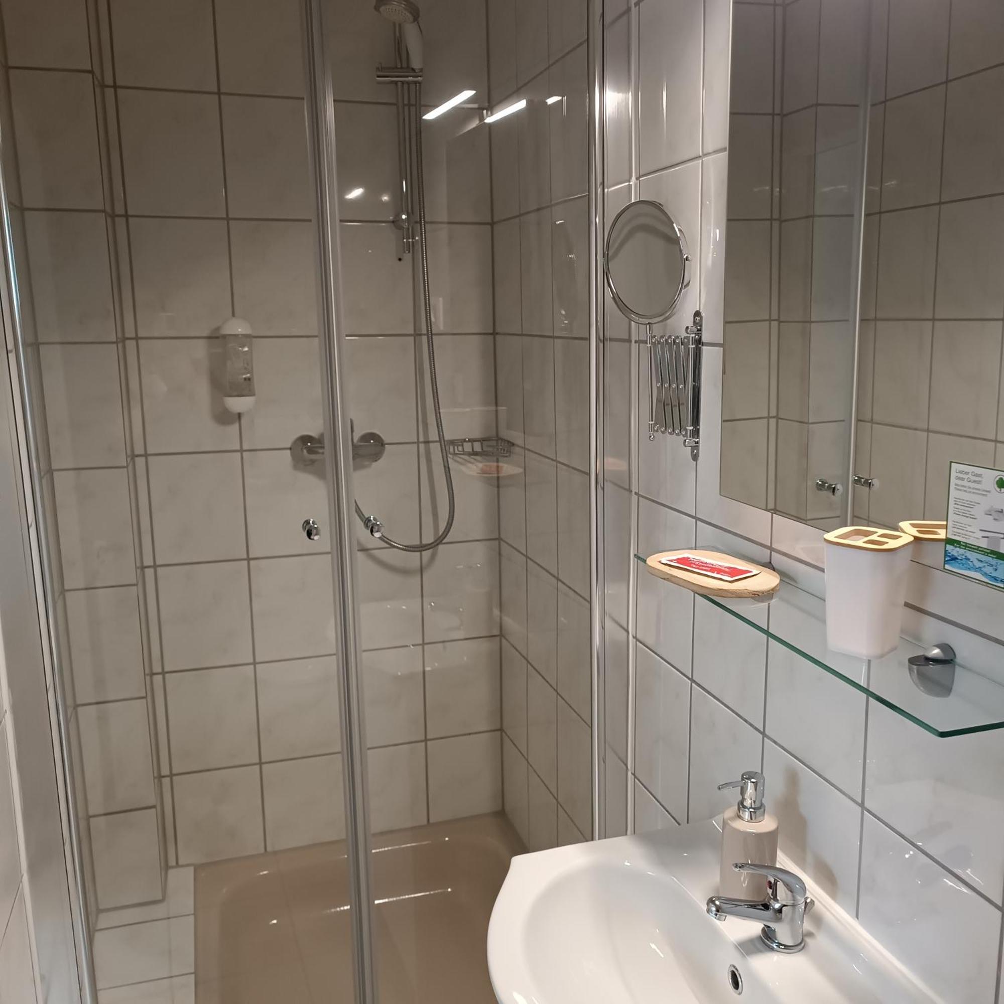 Hotel Hasselberg Кайзерслаутерн Экстерьер фото